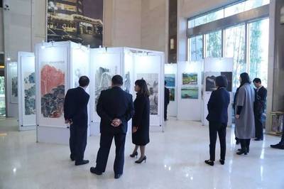 翰墨光影頌時代 丹青溢彩耀電光——四川電力系統紀念改革開放四十周年書畫攝影作品展隆重開幕